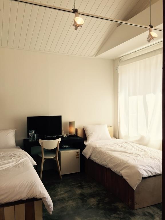 House 740 Hostel Seoul Room photo