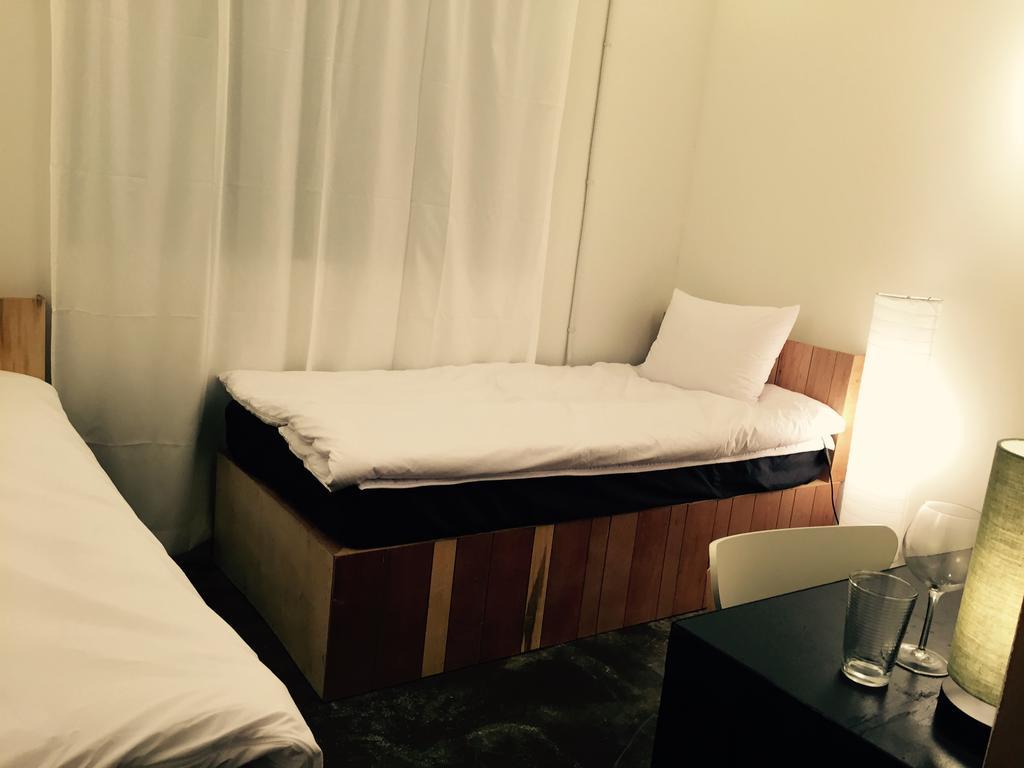 House 740 Hostel Seoul Room photo